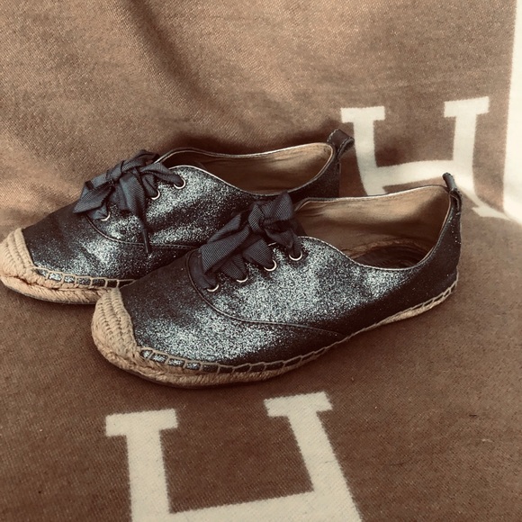 Coach Adorable shoes! - Picture 1 of 3